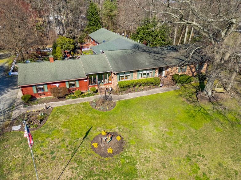 More Photos Of 20806 Bayside Ave, Rock Hall Assisted Living For Sale