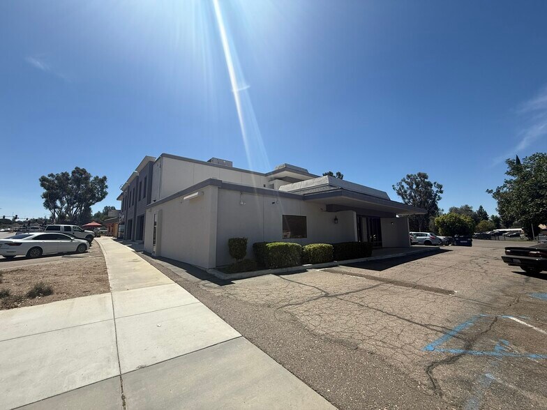 More Photos Of 2124-2139 Arnold Way, Alpine Office For Lease