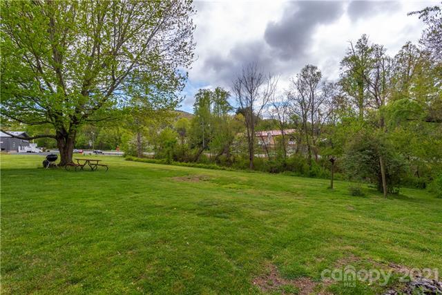 More Photos Of 223 Odonald Rd, Asheville Trailer Camper Park For Sale