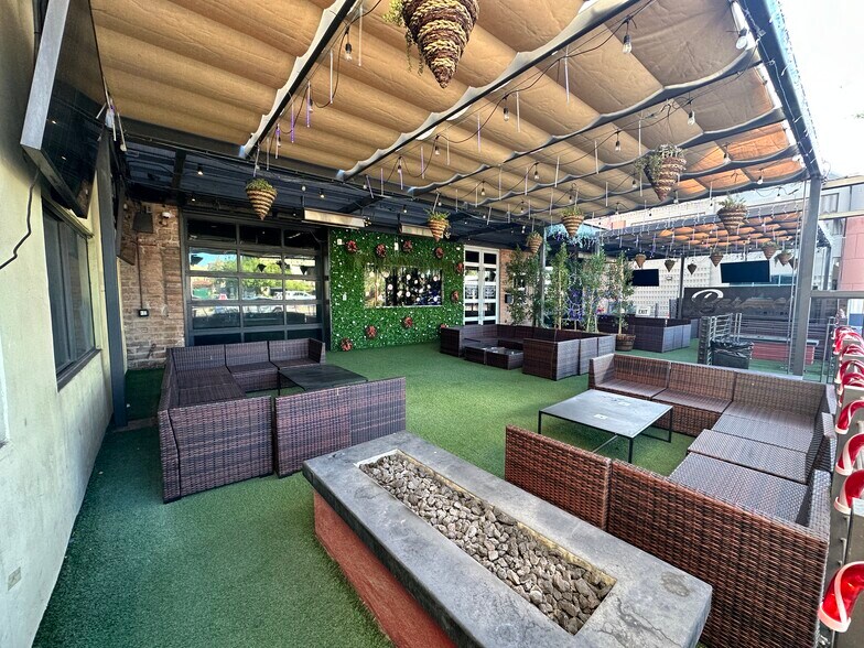 More Photos Of 4321 N Scottsdale Rd, Scottsdale Restaurant For Sale