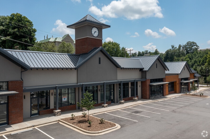 More Photos Of 190 Hendersonville Rd, Asheville Storefront Retail Office For Lease