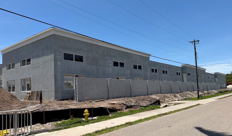 More Photos Of 11075 Tamiami Trl E, Naples Flex For Sale