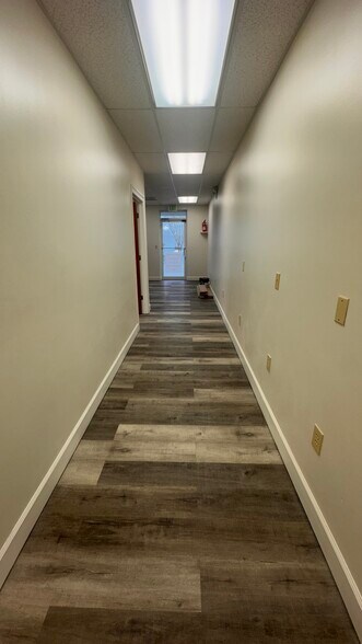 More Photos Of 1544 W 2nd St, Gulf Shores Office For Lease