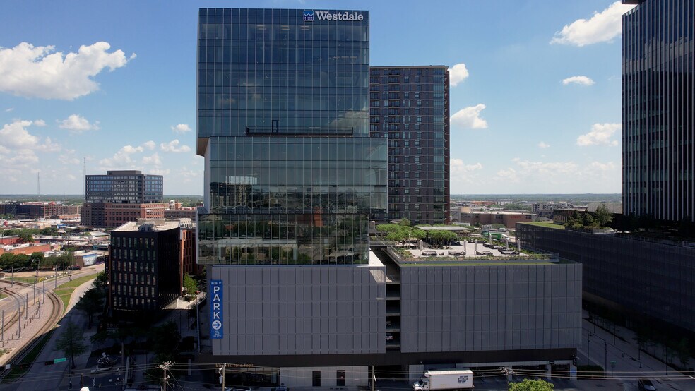 Primary Photo Of 2550 Pacific Ave, Dallas Coworking Space