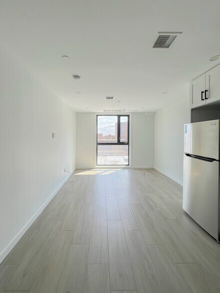 More Photos Of 55-44 97th Pl, Corona Apartments For Sale