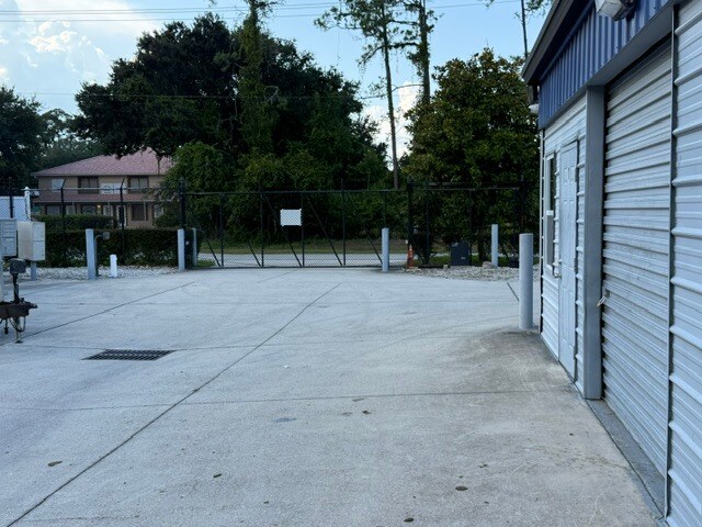 More Photos Of 14 Utility Dr, Palm Coast Industrial For Lease