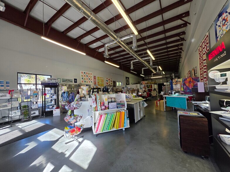 More Photos Of 4375 Bluffton Pky, Bluffton Storefront For Lease