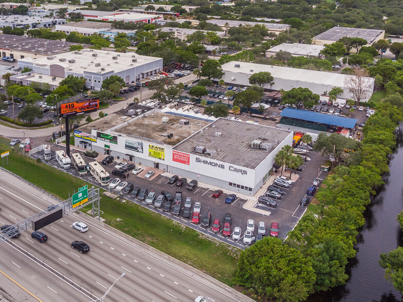 Primary Photo Of 2801 Greene St, Hollywood Warehouse For Lease