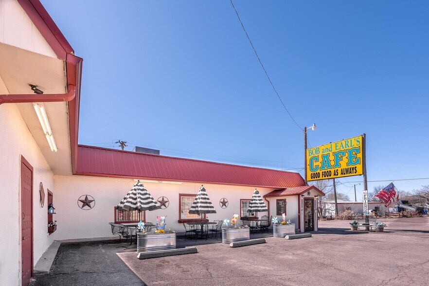 More Photos Of 1118 Robinson Ave, Trinidad Restaurant For Sale