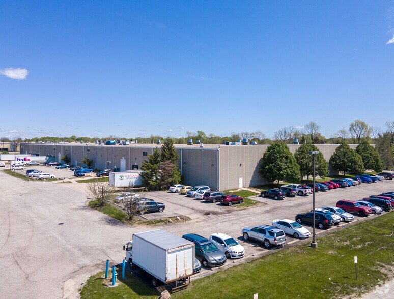 More Photos Of 6402 Corporate Dr, Indianapolis Distribution For Lease
