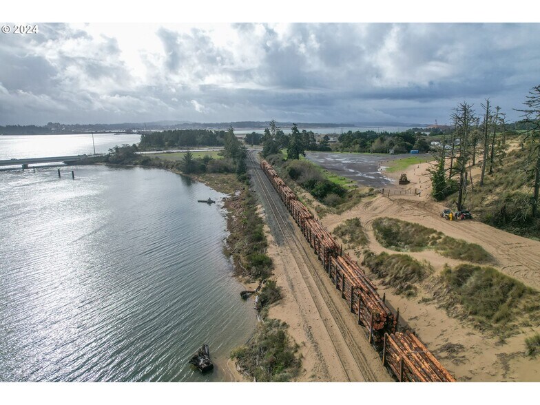 More Photos Of 92851 Trans Pacific Pkwy, North Bend Land For Sale