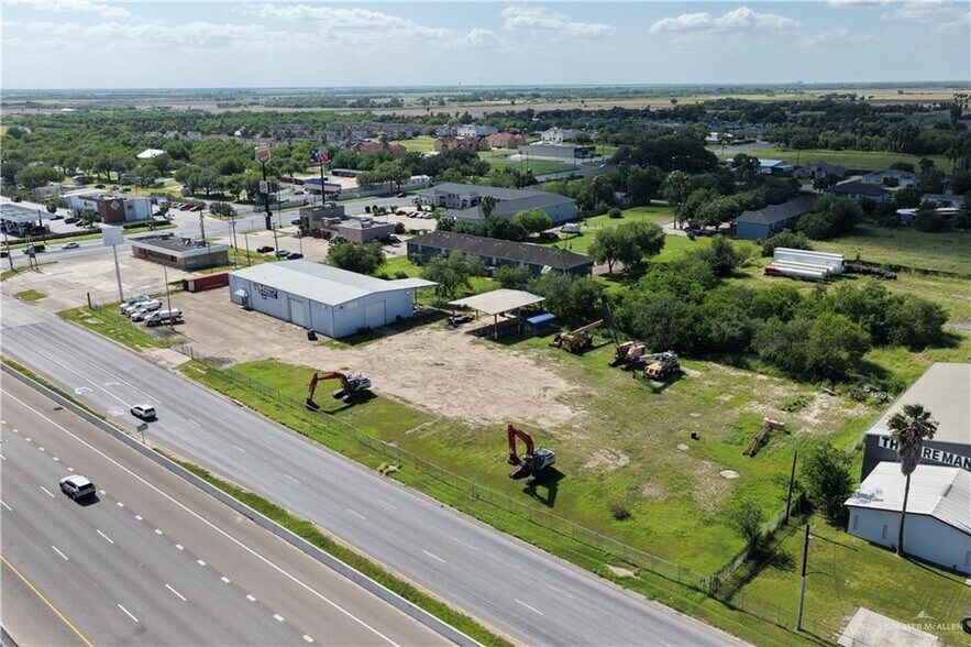 More Photos Of 110 E Expressway 83, La Feria Warehouse For Sale