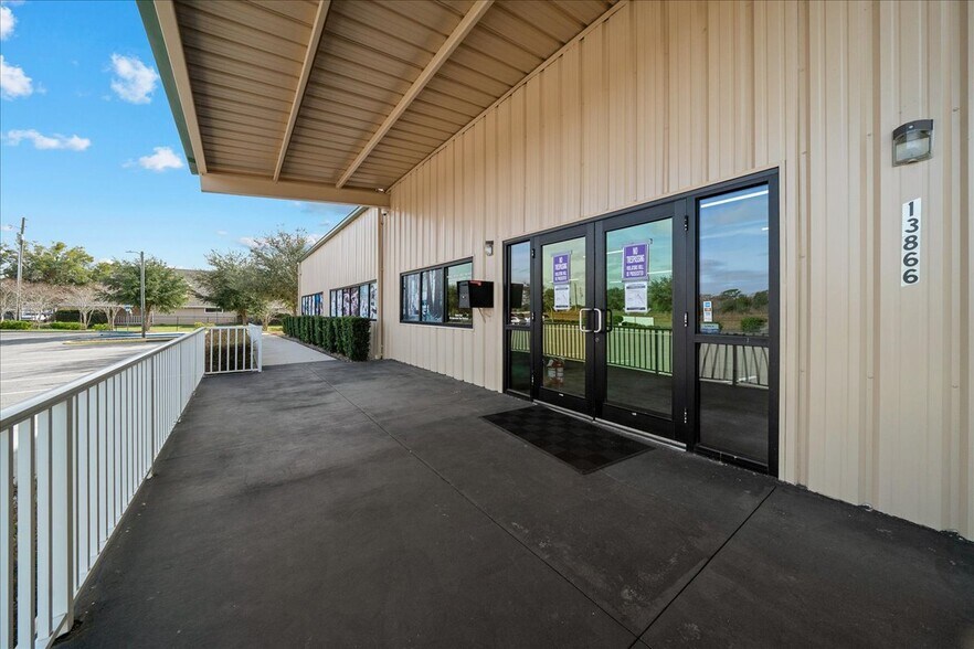 More Photos Of 13866 S Us-441, Summerfield Office For Sale