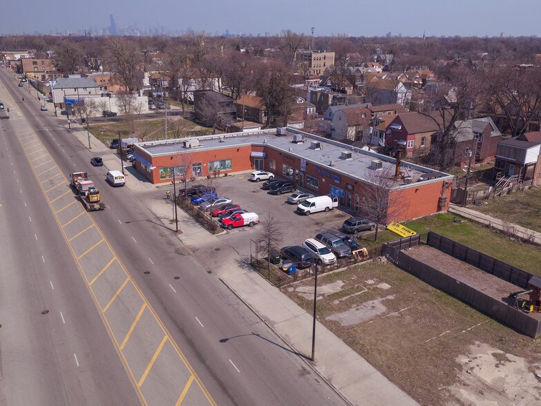 More Photos Of 6119-6141 S Ashland Ave, Chicago Freestanding For Lease