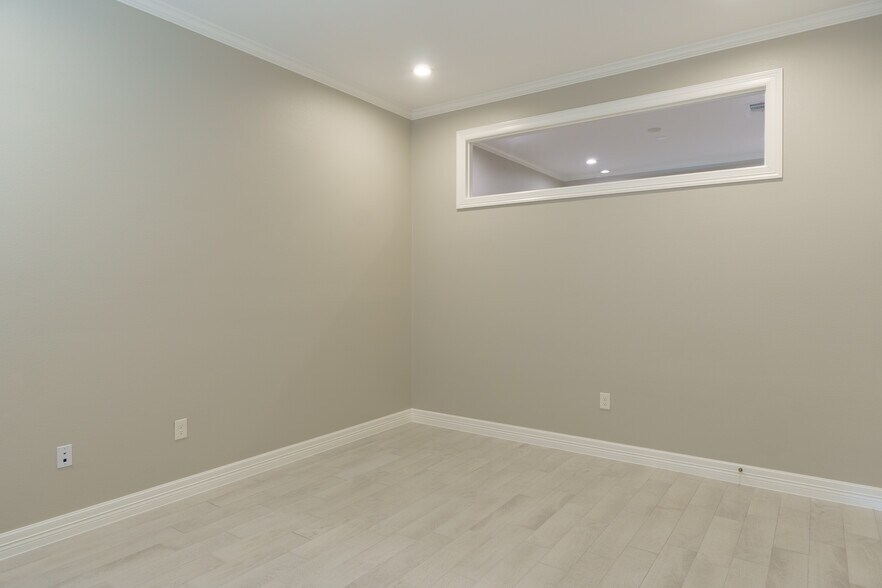 More Photos Of 10401 S Mason Rd Building B, Richmond Medical For Sale