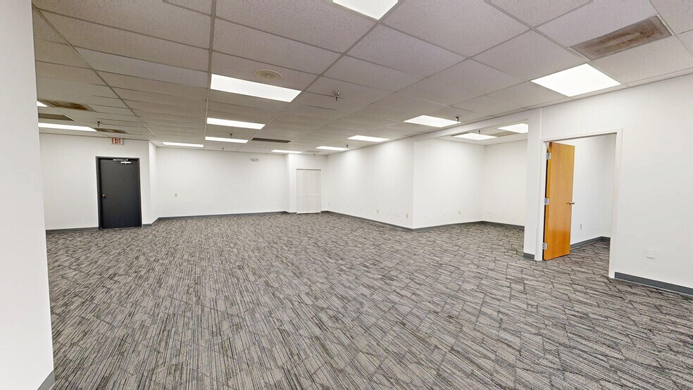 Primary Photo Of 11701 S Belcher Rd, Largo Light Distribution For Lease