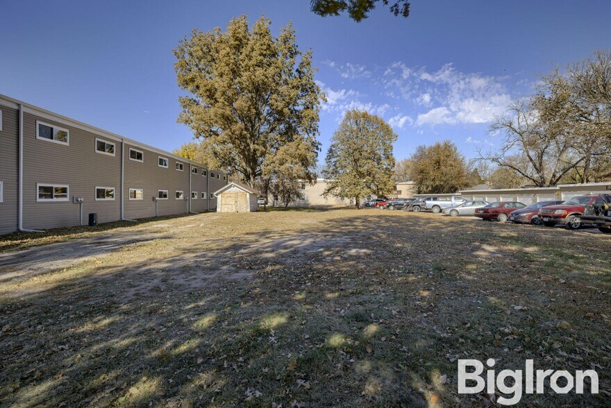 More Photos Of 633 E 10th St, York Apartments For Sale