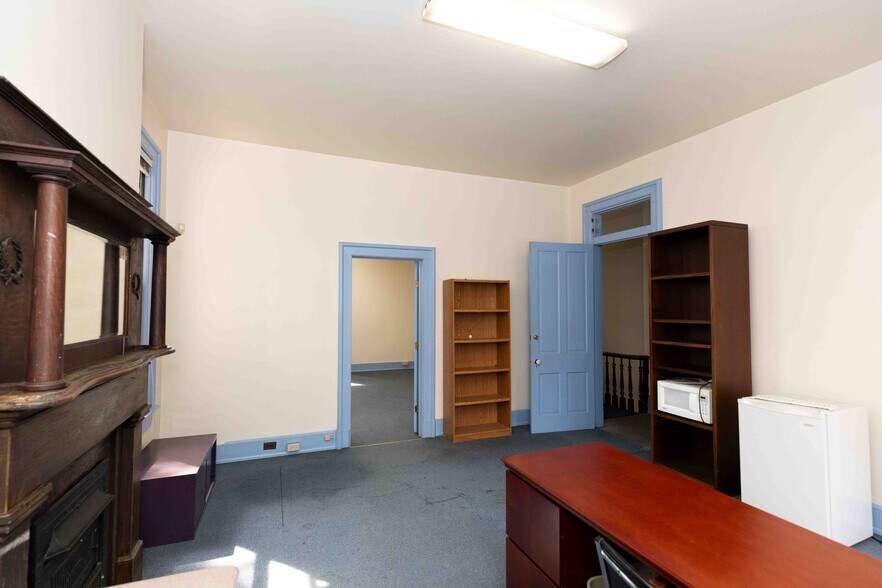 More Photos Of 2951 Sidney Ave, Cincinnati Office For Sale