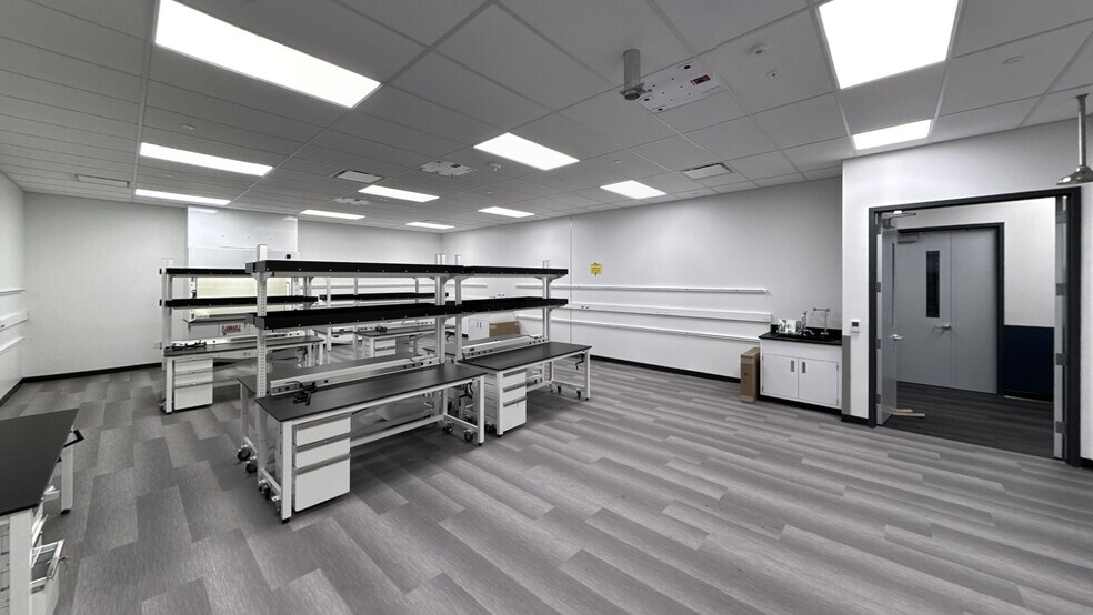 More Photos Of 25801 Industrial Blvd, Hayward Research And Development For Lease