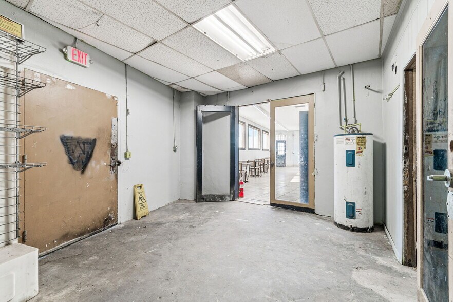 More Photos Of 715 McDuff Ave, Jacksonville Storefront Retail Residential For Sale