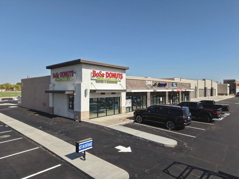 More Photos Of 3124-3150 N Stockton Hill Rd, Kingman Storefront For Sale