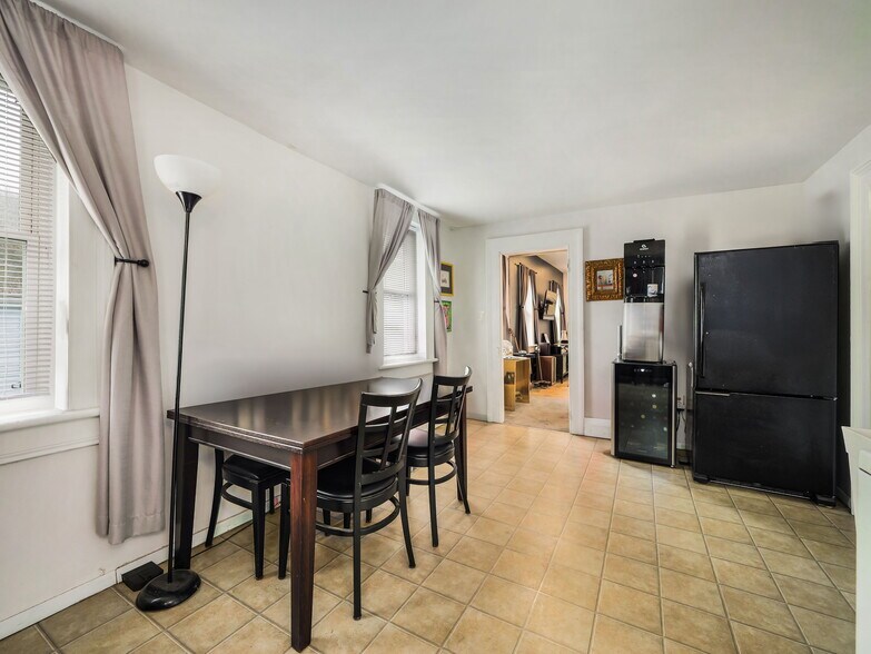 More Photos Of 553 County Road 94, Hankins Restaurant For Sale