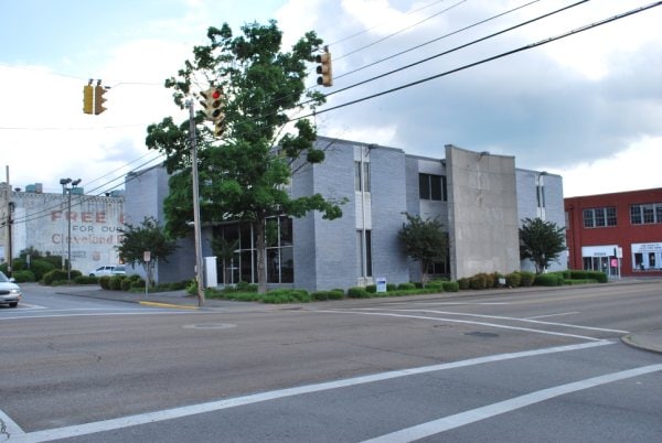 More Photos Of 85 1st St NE, Cleveland Freestanding For Lease