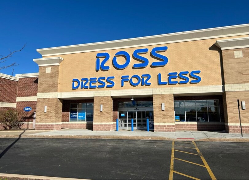 Primary Photo Of 351-375 S Weber Rd, Romeoville General Retail For Sale