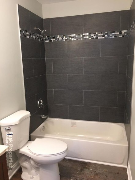 More Photos Of 1616 W 18th Pl, Chicago Apartments For Sale