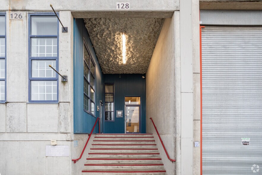 More Photos Of 138 W 6th Ave, Vancouver Flex For Sale