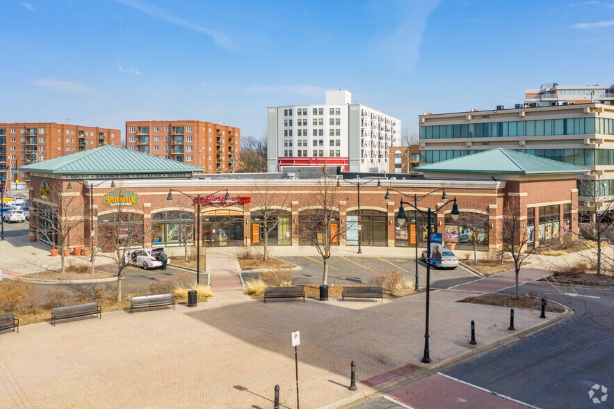 More Photos Of 1518 Market St, Des Plaines Unknown For Lease