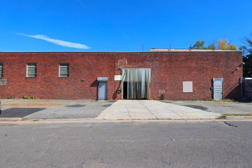 More Photos Of 1015 Pennsylvania Ave, Linden Manufacturing For Sale