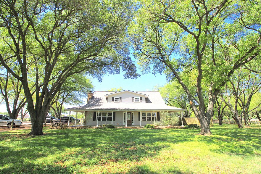 More Photos Of 16607 Mueschke Rd, Cypress Office Residential For Sale