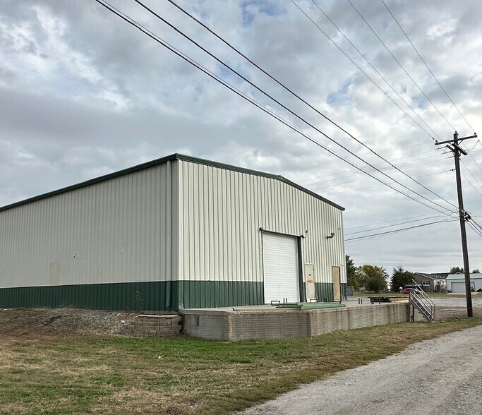 More Photos Of 135 S Harrison St, Hallam Industrial For Sale