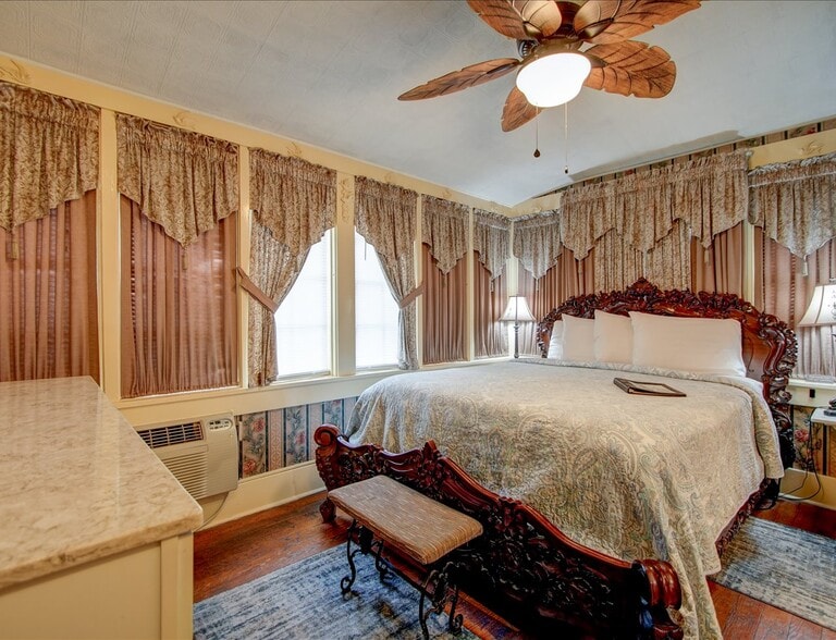 More Photos Of 318 Quapaw Ave, Hot Springs Hospitality For Sale