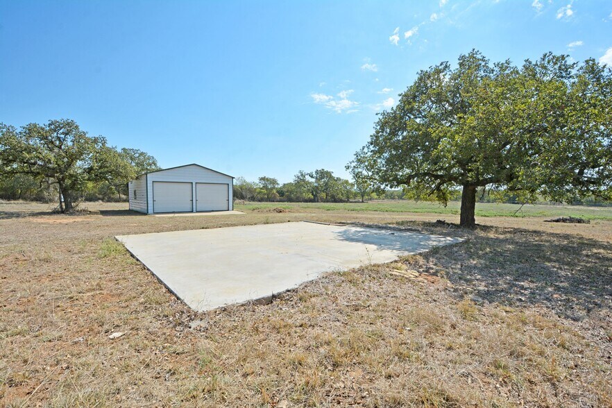 More Photos Of 460 Eastside Lake Rd, Graham Land For Sale