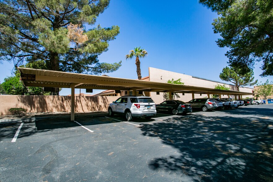 More Photos Of 2700 E Chandler Ave, Las Vegas Medical For Lease