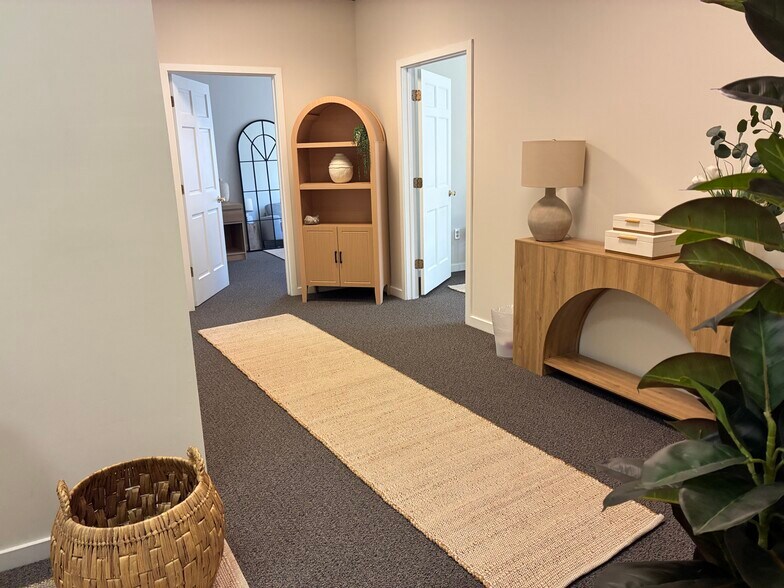 More Photos Of , Malvern Office For Sale