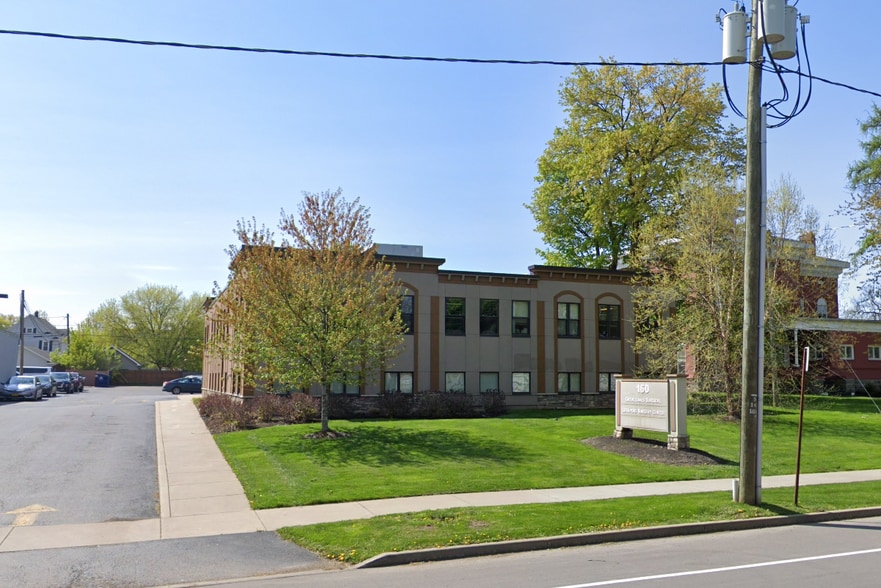 Primary Photo Of 160 East Ave, Lockport Medical For Sale