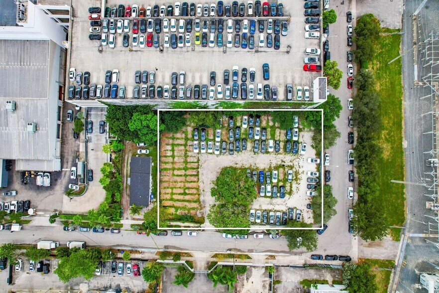 More Photos Of 100-118 NE 21st St, Miami Land For Sale