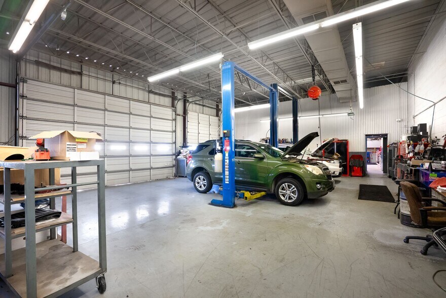 More Photos Of 870 W Apache Trl, Apache Junction General Retail For Sale