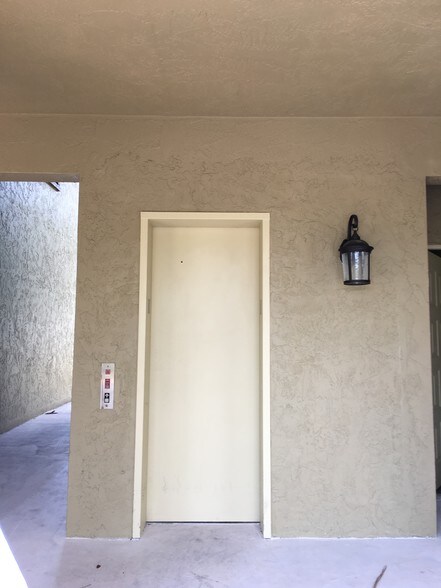 More Photos Of 27725 Old US Highway 41, Bonita Springs Office For Lease