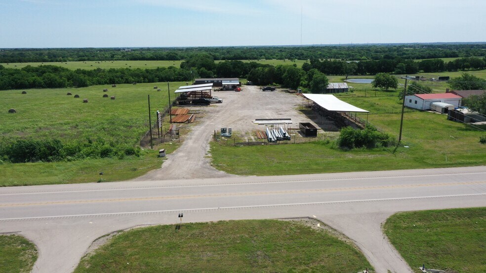 Primary Photo Of 8340 State Highway 78 N, Blue Ridge General Retail For Sale