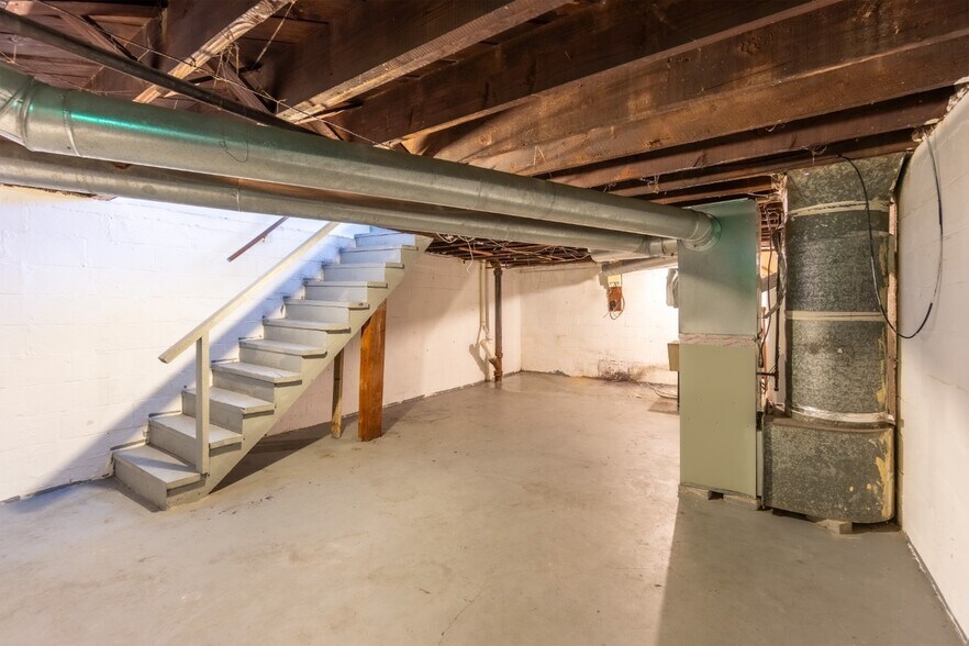 More Photos Of 299-377 Mayfair Blvd, Columbus Apartments For Sale