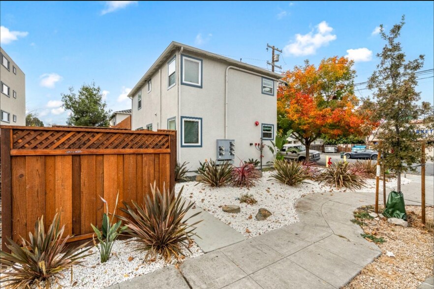 More Photos Of 403 Vera Ave, Redwood City Apartments For Sale
