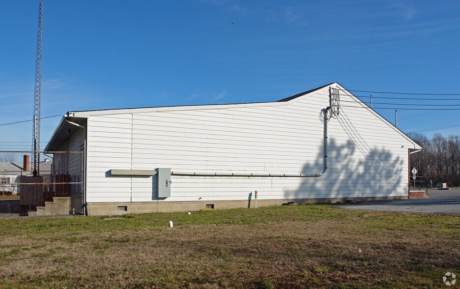 More Photos Of 7 Cicada Ln, Milford Office For Sale