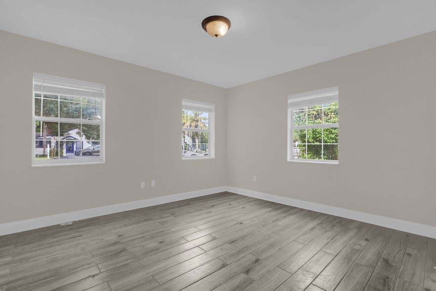 More Photos Of 1501 E Robinson St, Orlando Office Residential For Lease