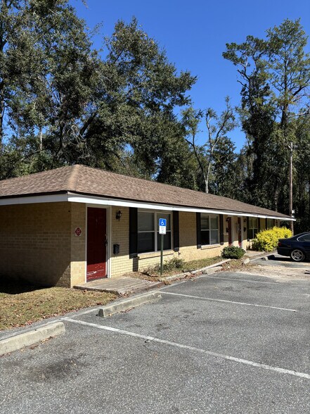 Primary Photo Of 2630-2670 W Pensacola St, Tallahassee Apartments For Sale
