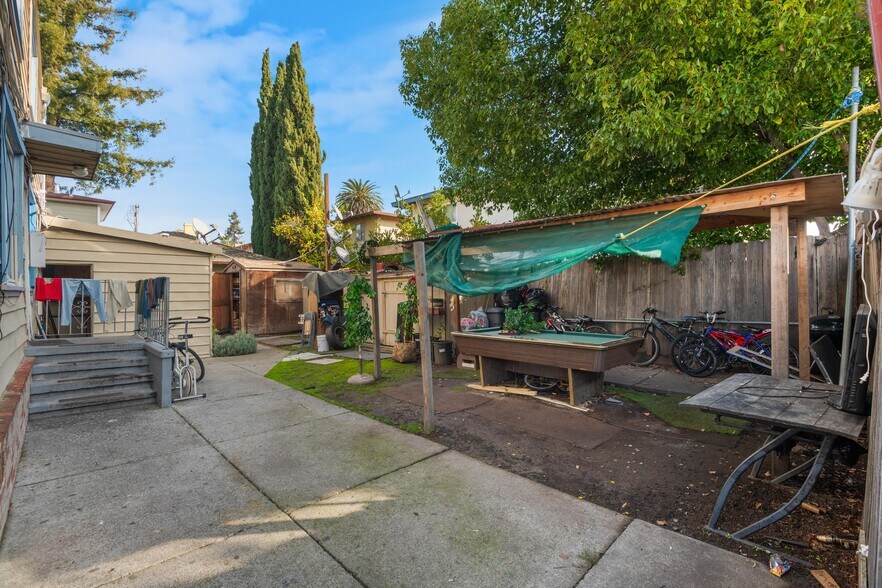More Photos Of 736 Cedar St, Redwood City Apartments For Sale
