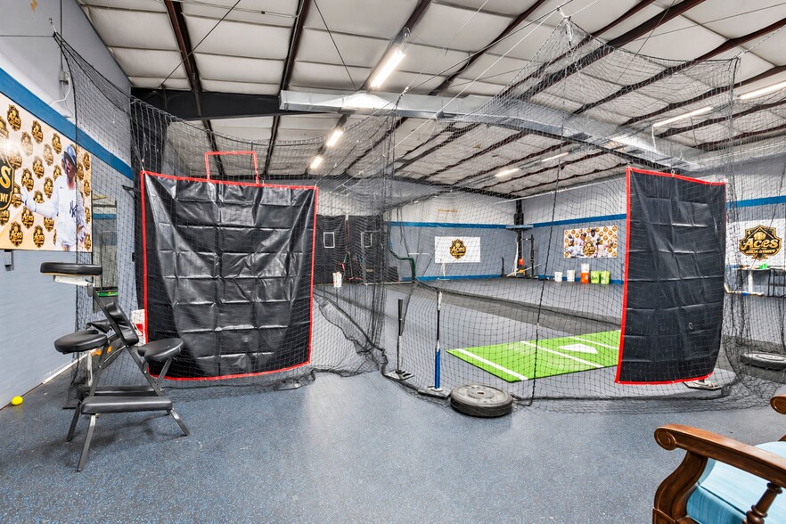 More Photos Of 5515 S Orange Ave, Orlando Warehouse For Sale